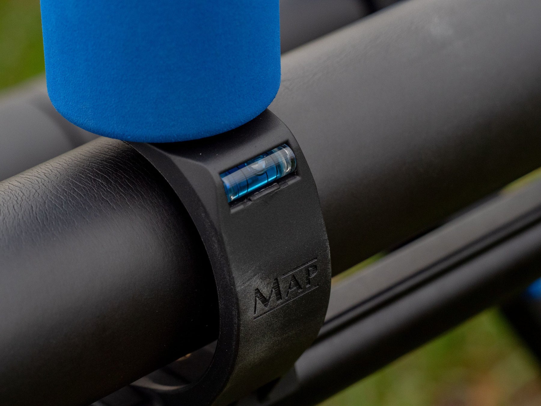 Dual Pole Roller MKII Large  Pole Roller & Roost  MAP Fishing